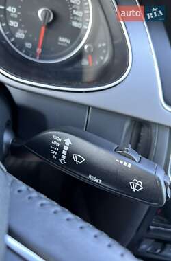 Седан Audi A4 2013 в Киеве