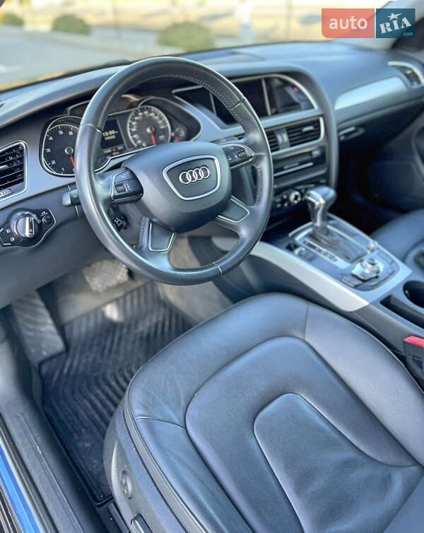 Седан Audi A4 2013 в Киеве фото 49 Седан Audi A4 2013 в Киеве