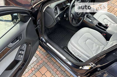 Седан Audi A4 2012 в 