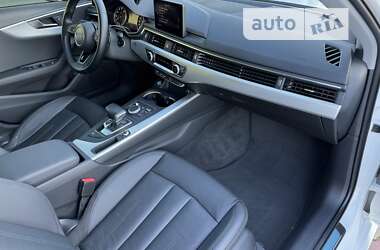 Седан Audi A4 2015 в Одессе