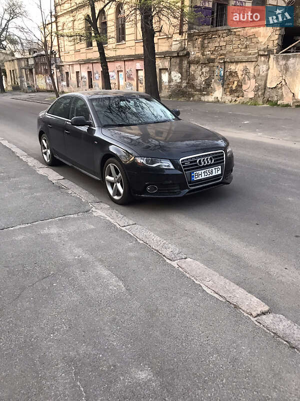 Седан Audi A4 2011 в Одессе