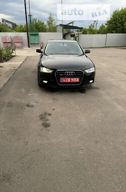 Седан Audi A4 2014 в Бахмачі