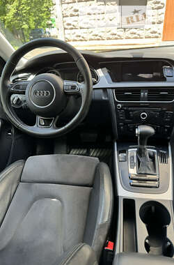 Седан Audi A4 2012 в Києві