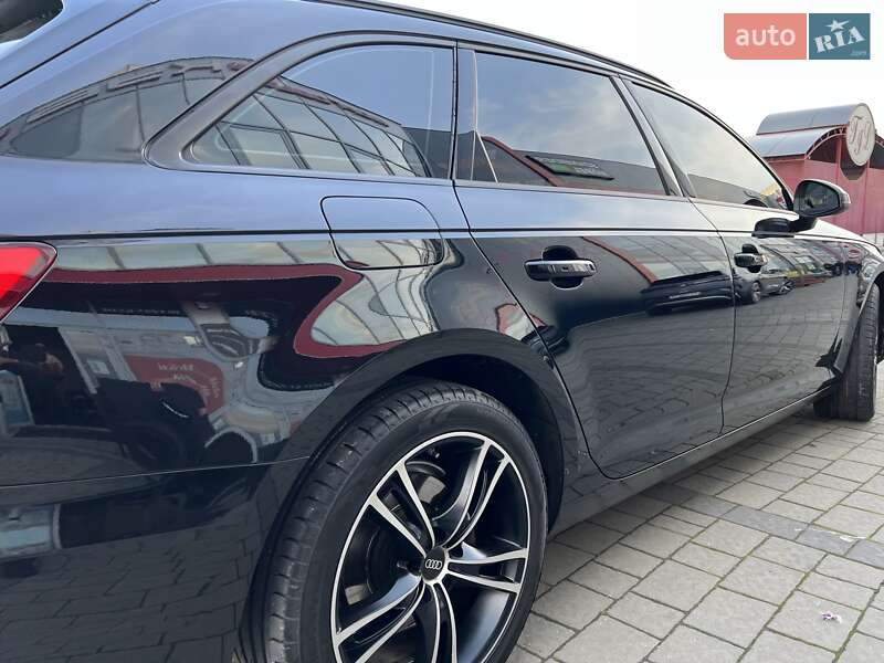 Универсал Audi A4 2017 в Мукачево