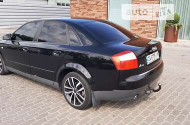 Седан Audi A4 2004 в Черкасах