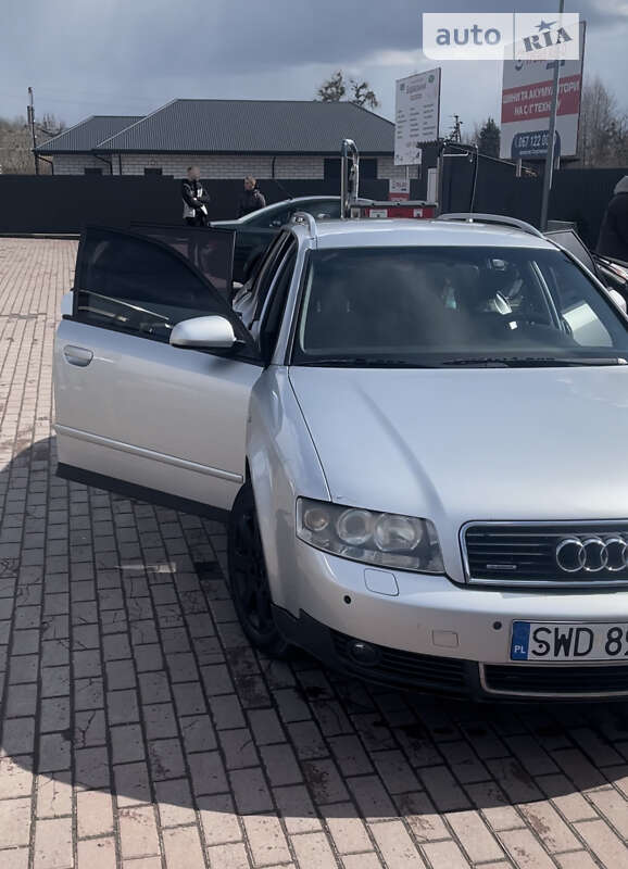 Универсал Audi A4 2002 в Рокитном