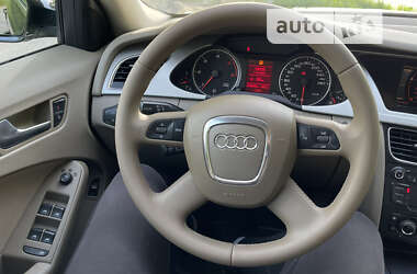 Седан Audi A4 2008 в Рівному