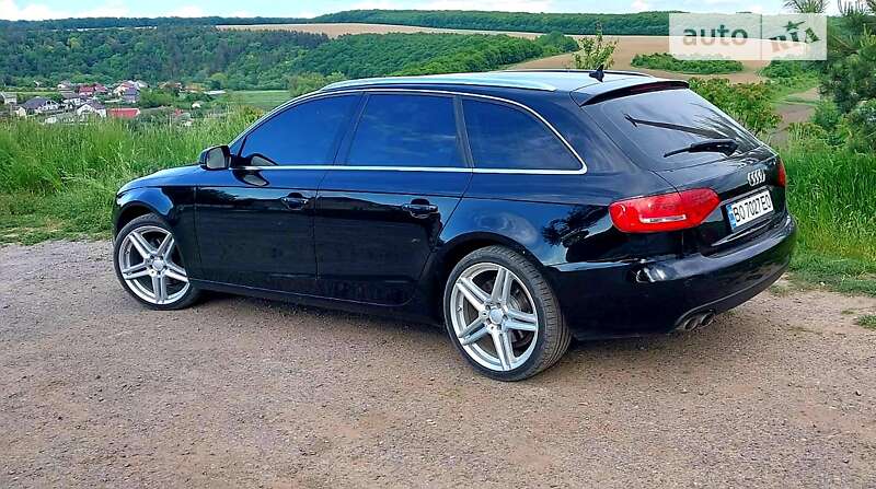 Универсал Audi A4 2010 в Бучаче