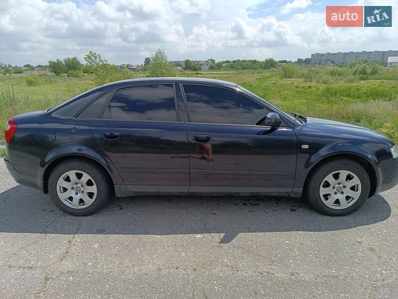 Седан Audi A4 2002 в Балаклее