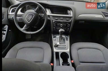 Седан Audi A4 2014 в Киеве