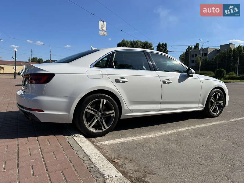 Седан Audi A4 2017 в Черкассах