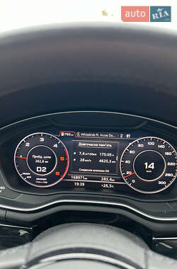 Седан Audi A4 2019 в Львове