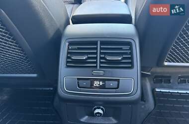 Седан Audi A4 2016 в 