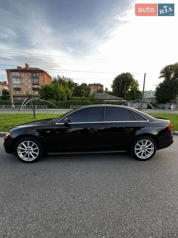Седан Audi A4 2015 в Чернигове