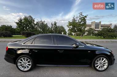 Седан Audi A4 2015 в Чернигове