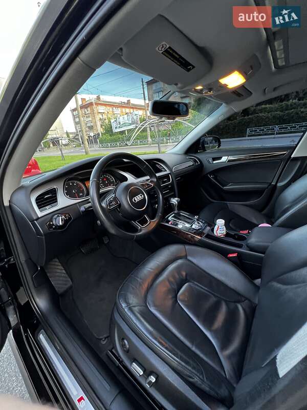 Седан Audi A4 2015 в Чернигове