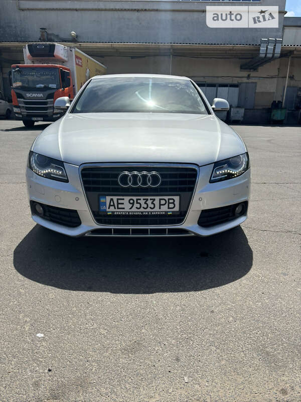 Седан Audi A4 2009 в Кривому Розі