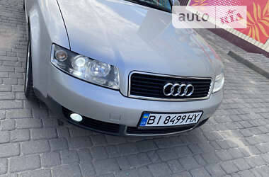 Седан Audi A4 2001 в Гадячі