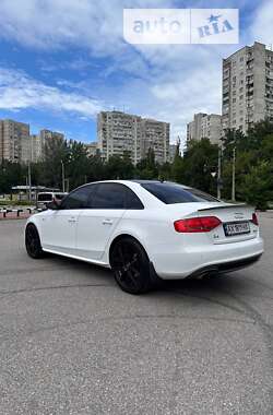 Седан Audi A4 2011 в Харкові