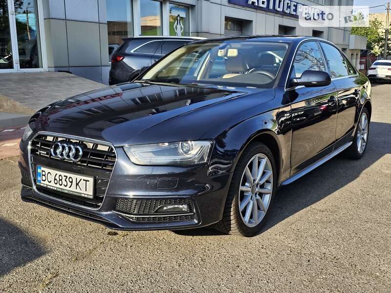 Седан Audi A4 2015 в Одесі