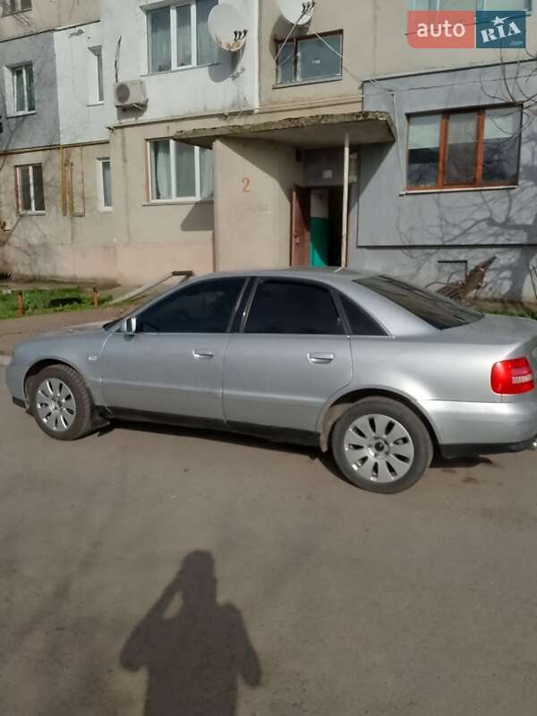 Седан Audi A4 2000 в Згуровке фото 3 Седан Audi A4 2000 в Згуровке