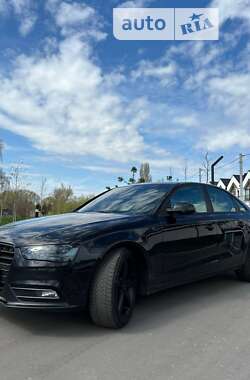 Седан Audi A4 2012 в Белой Церкви