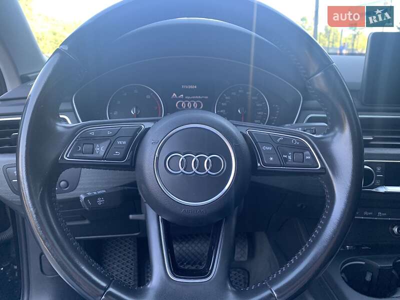 Седан Audi A4 2016 в Полтаве