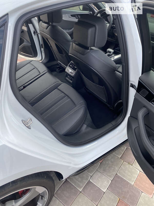 Седан Audi A4 2022 в Великой Багачке фото 26 Седан Audi A4 2022 в Великой Багачке