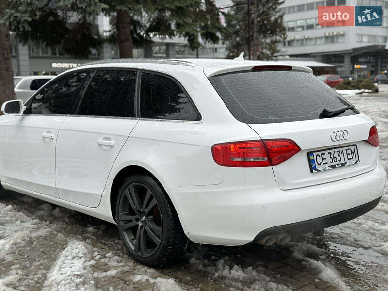 Універсал Audi A4 2011 в Чернівцях