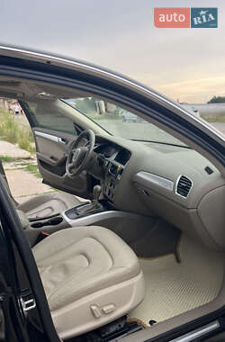 Седан Audi A4 2011 в 