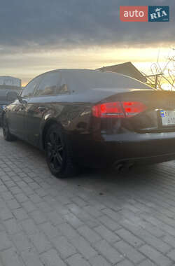 Седан Audi A4 2010 в 