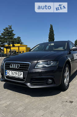 Универсал Audi A4 2011 в Нововолынске