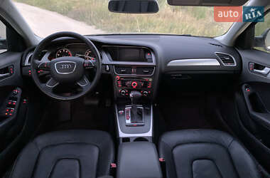 Седан Audi A4 2014 в 