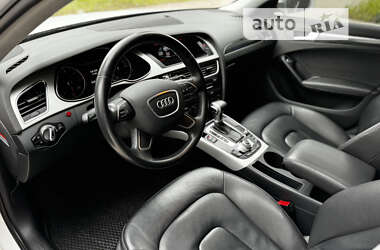 Седан Audi A4 2015 в Киеве