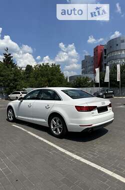 Седан Audi A4 2016 в Києві