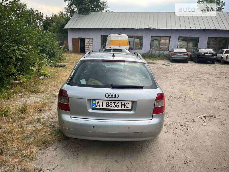 Универсал Audi A4 2002 в Обухове