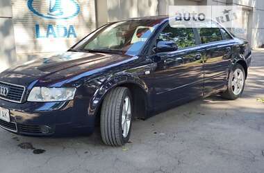 Седан Audi A4 2003 в Днепре