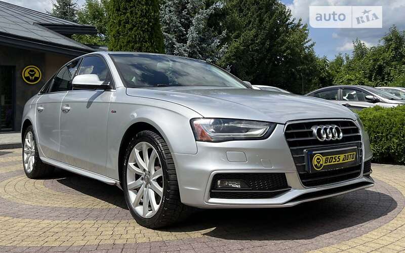 Седан Audi A4 2013 в Львові