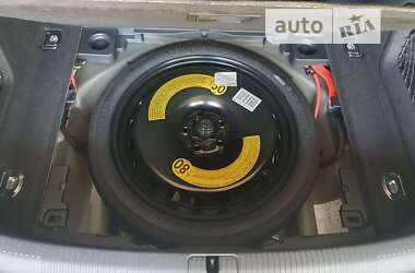 Седан Audi A4 2022 в 