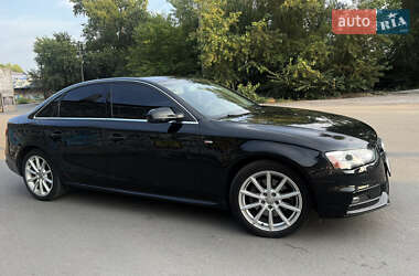 Седан Audi A4 2014 в 