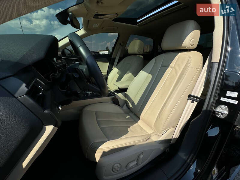 Седан Audi A4 2018 в Кривом Роге