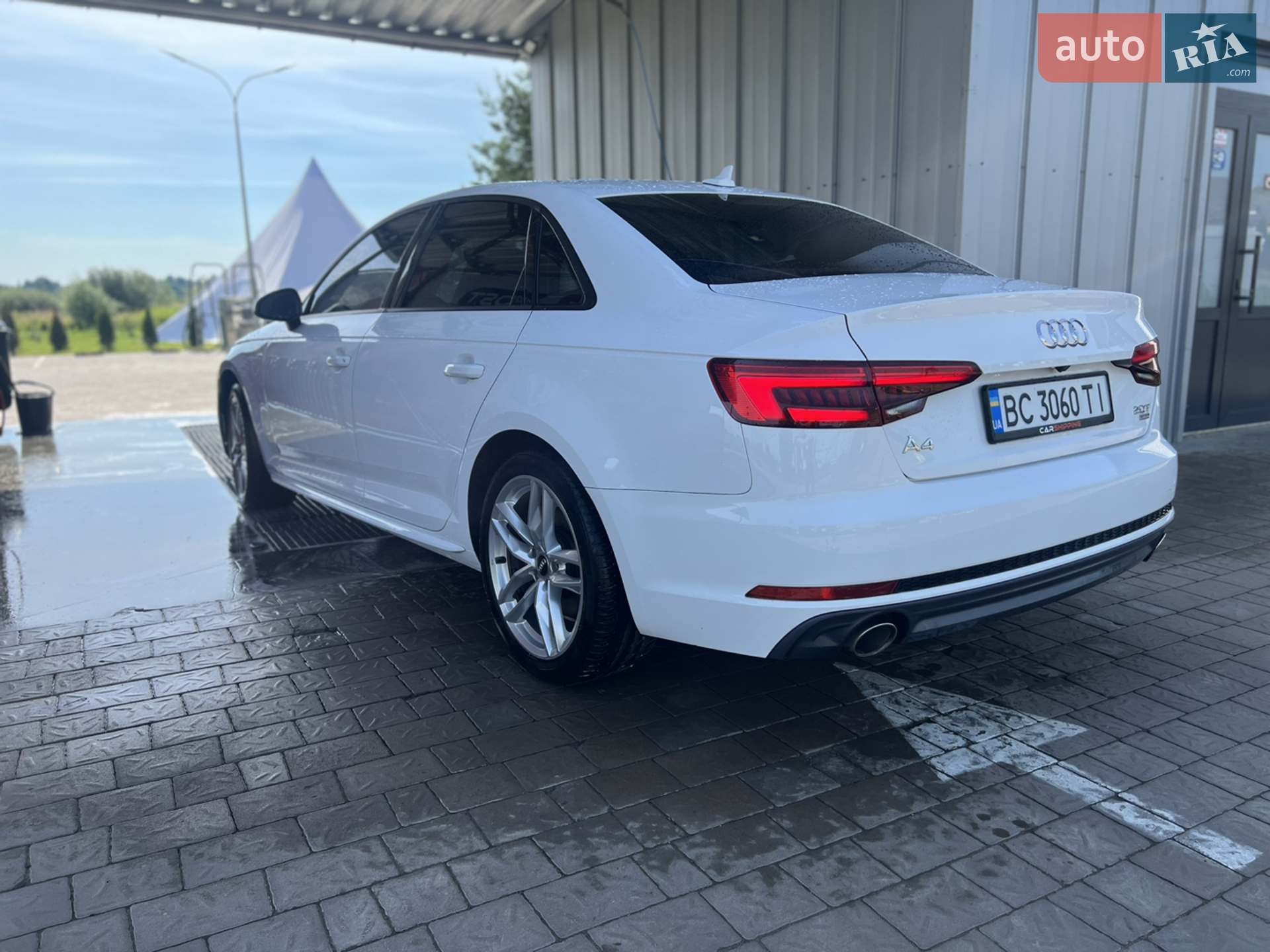 2016 Audi A4 - мініатюра 9