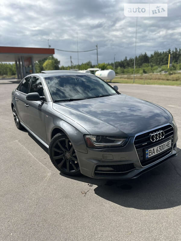 Седан Audi A4 2013 в Кобеляках