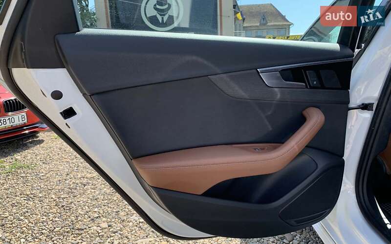 Седан Audi A4 2020 в Коломые
