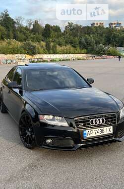 Седан Audi A4 2011 в Киеве