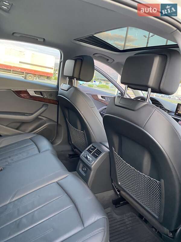 Седан Audi A4 2019 в Тячеве