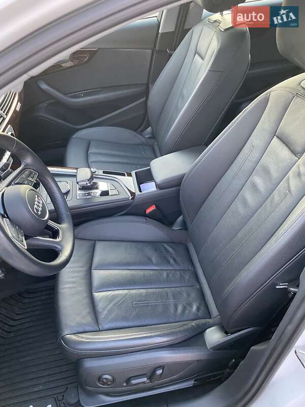 Седан Audi A4 2019 в Тячеве