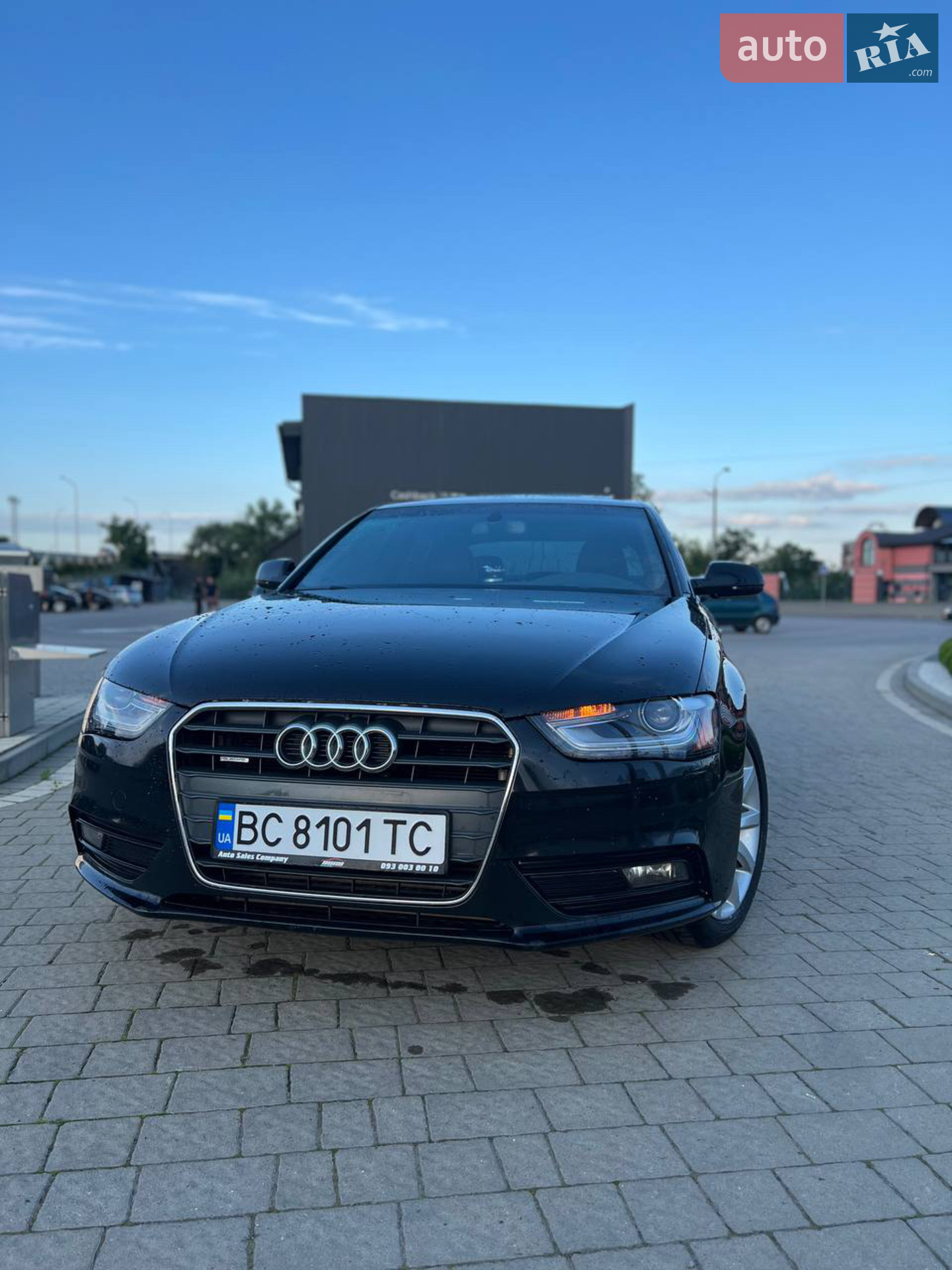 2012 Audi A4 - фото 1