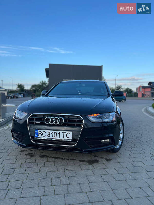 Audi A4 2012