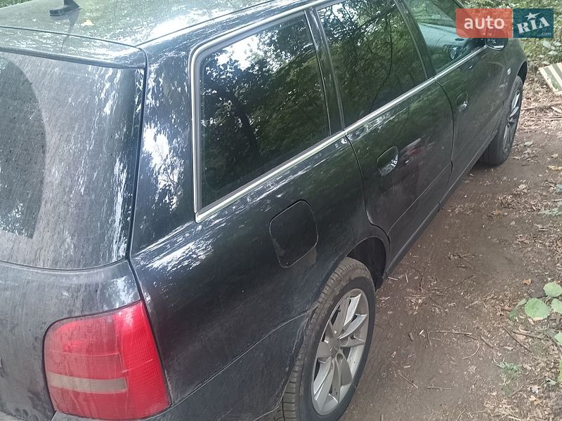 Універсал Audi A4 2001 в Харкові